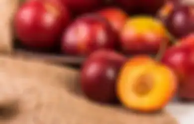 8 Manfaat Buah Plum, 'Superfood' Hits yang Bisa Cegah Kanker hingga Tingkatkan Kecerdasan Otak