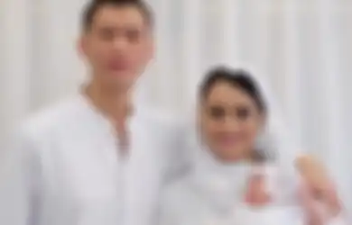 Harus Jadi Anak Yatim Sejak Masih Bayi, Anak Ririn Ekawati Ucapkan Kalimat Mengharukan Ini Saat Kunjungi Makam Sang Ayah untuk Pertama Kali: Mau Ketemu Papa Tapi Gak Ada