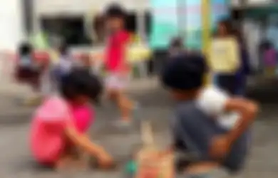 Di Kampung Ini, Anak-anak Wajib Bermain dan Tersenyum, Tapi Tak Boleh Sering Main Hp