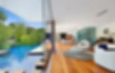 Tak Hanya untuk Rekreasi, Ini Fungsi Lain Kolam Renang di Rumah