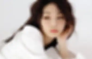 Agar Kulit Terlihat Glowing, Coba Triple Cleansing ala Kim Chung Ha
