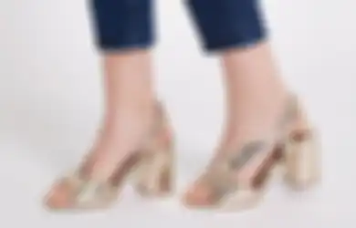 9 Model Heels Ini Cocok dan Nyaman Dipakai Untuk yang Punya Kaki Lebar