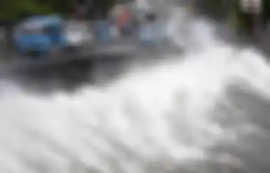 Waspadalah, Pada 15-18 Agustus Gelombang Tinggi Akan Menerpa Indonesia