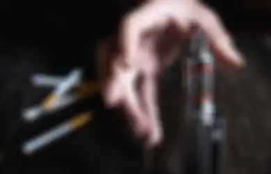 Ternyata Mengisap Rokok Elektrik Lebih Berbahaya dari yang Kita Bayangkan