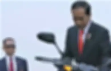 Jokowi Absen di Penutupan Asian Games 2018 dan Pilih Nonton Bareng Korban Gempa Lombok