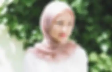 Pipi Terlihat Tembem Saat Memakai Hijab? Ini 4 Penyebabnya Girls