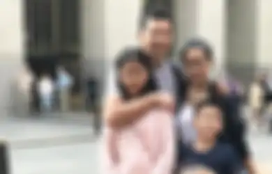 Tajir Dari Lahir, Begini Mewahnya Hunian Ami Gumelar dan Taufik Hidayat yang Dilengkapi Lapangan Bola, Dapurnya Wow Banget