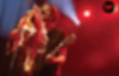 Foto-foto Konser All Time Low di Jakarta 2013: Banyak Bra di Panggung