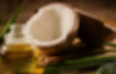 Ajaib, Hanya Butuh Minyak Kelapa, Kerutan di Wajah Bisa Langsung Hilang Seketika dengan Cara Mudah Ini!