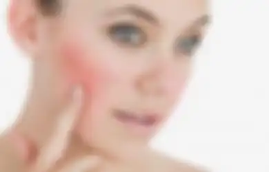 Kepoin Tips Perawatan Kulit Wajah Untuk Pemilik Tipe Kulit Sensitif!