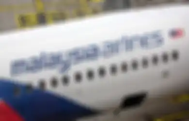 Ngeri Banget! Pesawat Malaysia Airlines Terjun Bebas Menukik 2,1 KM Saat Terbang, Ternyata Ini Penyebabnya