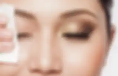 Nyesel! Bersihkan Makeup Pakai 5 Cara Ini Bikin Kulit Wajah Rusak!
