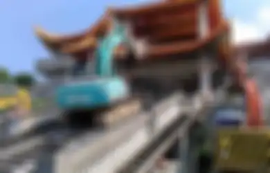 Kuil Biyun: Kuil Buddha yang Direbut dari Biarawati, Dijadikan Pusat Penyerbaran Komunisme, dan Kini Dihancurkan