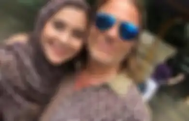 Biodata Artis Ayu Azhari, Bintang Sinetron Putri Duyung yang Kini Mantap Berhijab dan Hidup Sederhana Usai Dipersunting Bule Rocker!