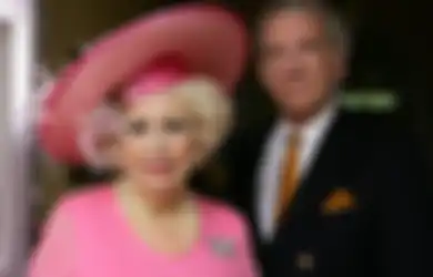 Dialah Barbara Cartland, Nenek Tiri Putri Diana yang Membuat Dirinya Menarik Bagi Suami