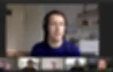 Ingin Video Call dengan 50 Orang Sekaligus? Gunakan Aplikasi Ini