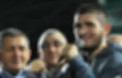 Pantas Khabib Nurmagomedov Jadi Petarung Nomor Satu di Dunia, Ternyata Ayahnya Pernah Jadi Mantan Anggota Militer Rusia, Lihat Saja Kekuatan Militer Rusia yang Mematikan Ini