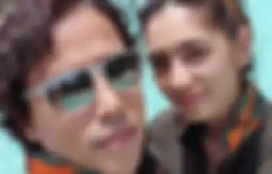 Pernah Geger Gara-gara Foto di Ranjang,  Hubungan Dua Artis Ini Diduga Telah Berakhir