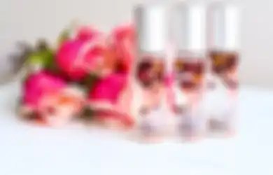 Masalah Sakit Kepala Bisa Diredakan dengan 5 Bahan Essential Oil Ini!