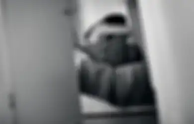 Pasrah Pakaiannya Dilucuti, IRT di Solo Salah Sangka Dikira Suami Minta 'Jatah', Ternyata Sosok Tak Disangka-sangka Ini Nyelonong Masuk Kamar Nyaris Lakukan Pemerkosaan