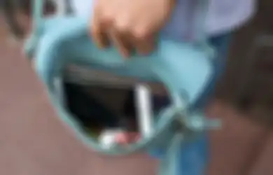 Rajin Buat Bersihkan 5 Barang yang Sering Dipegang, Biar Enggak Jadi Sarang Kuman!
