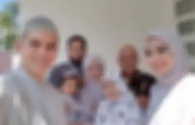 Ayah Shireen Sungkar dan Zaskia Sungkar Nikahi Wanita Beda Usia 45 Tahun, Tabiat Asli Mark Sungkar Terkuak Sampai Bikin Istri Mudanya Dongkol Ingin Pulang ke Rumah Orang Tuanya, Kenapa?