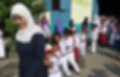 Mungkinkah Gaji Guru Diusulkan Naik jadi Rp20 Juta? Yuk, Intip Dulu 5 Negara dengan Gaji Guru Tertinggi di Dunia