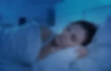 Magic, 4 Kebiasaan di Malam Hari Ini Bisa Bikin Wajah Kita Mulus, Lho!