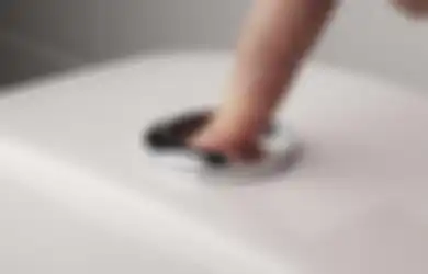 Langkah Mudah Hilangkan Bau Tengik di Toples  Hingga Basmi Semut di Kamar Mandi!