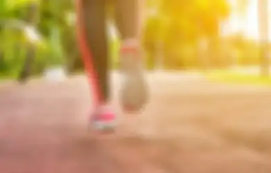 Bad Mood? Jalan Kaki 12 Menit Dulu Supaya Lebih Semangat, yuk!