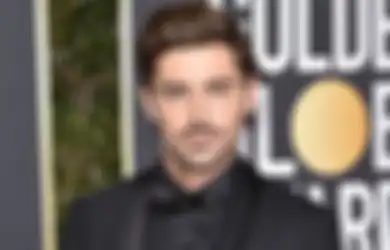 Zac Efron Akhirnya Menang di Emmy Award 2021 Berkat Serial Dokumenter!