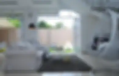 Berlimpah Udara dan Cahaya, Intip Desain Ruang Keluarga yang Bersebelahan dengan Taman Belakang Ini