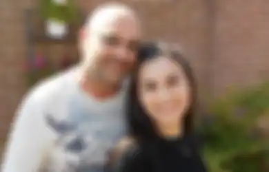 Bergaya Bagai Anak Muda, Ini 5 Potret Ayah Irish Bella, Johan De Beule, Bule Asli Belgia 