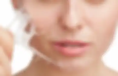 Manfaat Exfoliating Toner yang Harus Dipahami Biar Enggak Salah Pilih