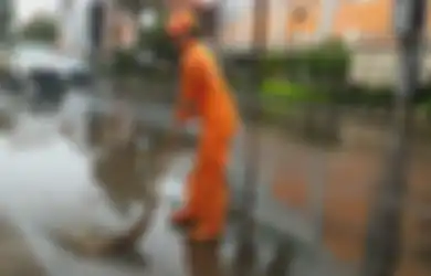 Viral Sebagai Petugas Orange Cantik, Selha Purba Ditabrak Motor Saat Bertugas Hingga Jalani Alami Pendarahan Otak