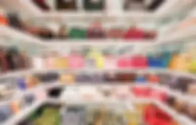 Menilik Perbedaan Walk In Closet dengan Lemari Lainnya dan Tips sebelum Membangunnya!