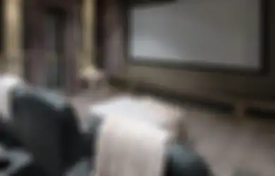 Hadirkan Home Theater, 5 Hal Wajib Ada agar Serasa Berada di Gedung Bioskop