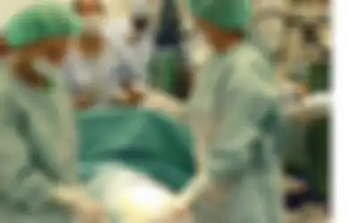 Kisah Ajaib Ketika Seorang Bayi Terlahir dari Jenazah yang Telah Meninggal Selama 13 Minggu