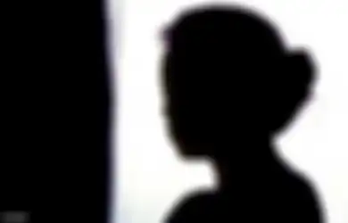 Aje Gile, Wanita Bermasker Ini Percaya Diri Jalan Tanpa Sehelai Benangpun Tutupi Bagian Intim, Fotonya Sampai Viral di Media Sosial!