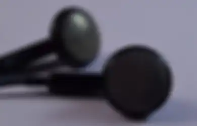 Kasus Remaja Meninggal Karena Sering Main Game Gunakan Headset: Ini Bahaya Terlalu Sering Gunakan Headset, Salah Satunya Stroke Telinga