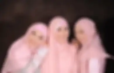 Sering Berdakwah Hingga Miliki Pusat Oleh-oleh di Bandung, Oki Setiana Dewi Miliki Rumah Mewah dengan Nuansa Putih