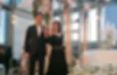 Bukan Reino Barack, Ternyata Syahrini Hampir Menikah dengan Pria Ini! 