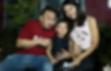 Sempat Dipenjara, Kini Presenter Kondang Ini Tinggal di Hunian Mewah Lengkap dengan Dapur Cantik dan Lemari Mewah  