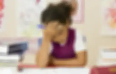 Anak Alami Kelelahan Sekolah? Itu Berbahaya! Bantu Mereka Melawannya Dengan Ini