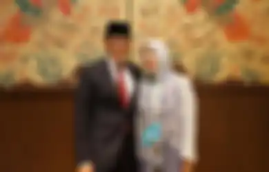 Kepincut Ketampanan Sandiaga Uno Model Cantik Ini Tawarkan Diri Jadi Istri Kedua, Begini Respon Nur Asia yang Tak Terduga