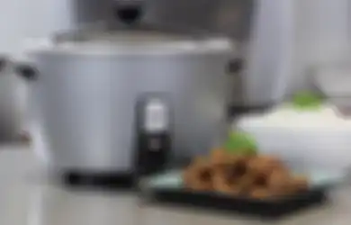 Dijamin Gampang! Berikut Cara Mudah dan Benar Membersihkan Rice Cooker Kesayanganmu, Cuman Modal Air Hangat