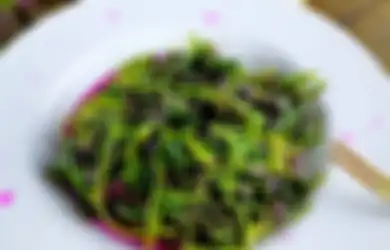 Begini Rupanya Rahasia Restoran Masak Bayam Agar Tidak Cepat Menghitam, Cuma Butuh Tiga Langkah Saja, Mau Coba?