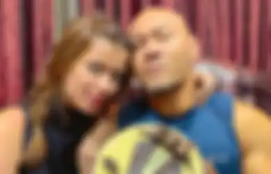 Pacaran dengan Duda Anak Satu, Sabrina Chairunnisa Curhat Selama 3 Tahun Terakhir Karakter dan Pola Pikirnya Telah Diracuni Deddy Corbuzier: Pick Your Poison Correctly!