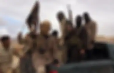 Begini Cara Rusia Pamerkan Kemenangan Taklukan Bandit Internasional ISIS. Foto-Foto Ini Jadi Buktinya