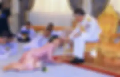 Raja Vajiralongkorn Resmi Nikahi Pengawalnya dan Menjadikannya Sebagai Ratu Thailand